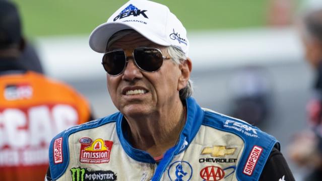 SAD NEWS: John Force has decides to quit racing due to serious health issue.