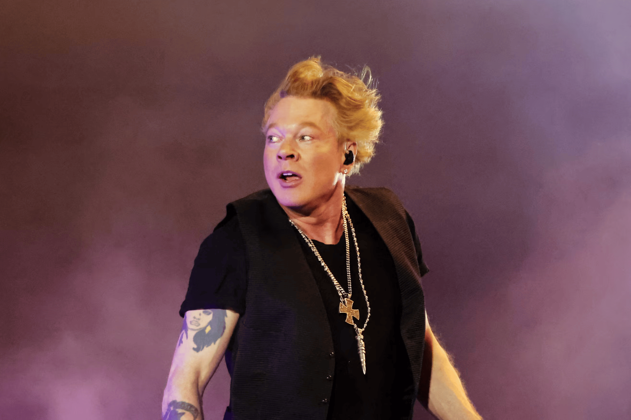 Woman shockingly details decades-old sexual assault allegations against Axl Rose.