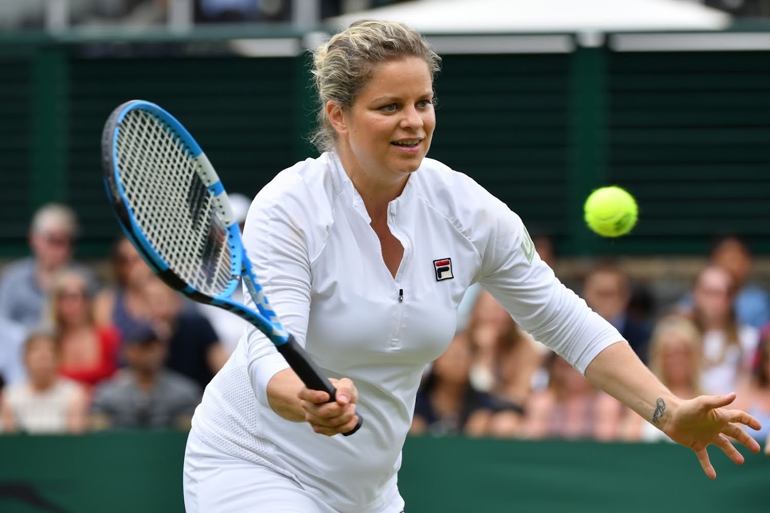 BREAKING: Kim Clijsters speaks out on Aryna Sabalenka’s dilemma after the star denied…