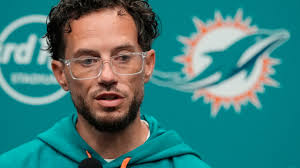 terrible report;the head coach of the miami dolphins Mike McDaniel has just been suspended after a clear evidence that his having an affair with key players wife.