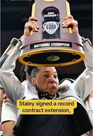 the South Carolina women’s basketball head coach Dawn Staley has just signed a world record contract extension. 